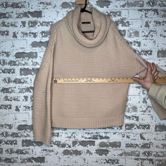 Zara | women knitted cowl turtleneck sweater - Picture 4 of 10